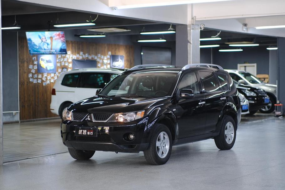 r1022456-mitsubishi-outlander-2008_0
