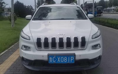 r1022654-jeep-cherokee-2016_0