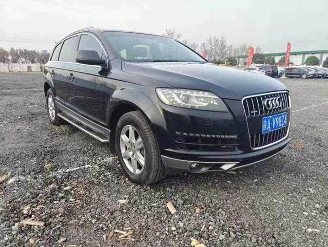 r1022708-audi-q7-2012_0