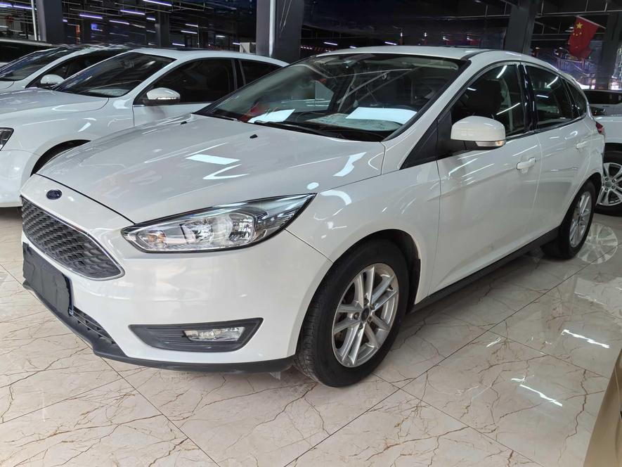 r1023496-ford-focus-2018_0