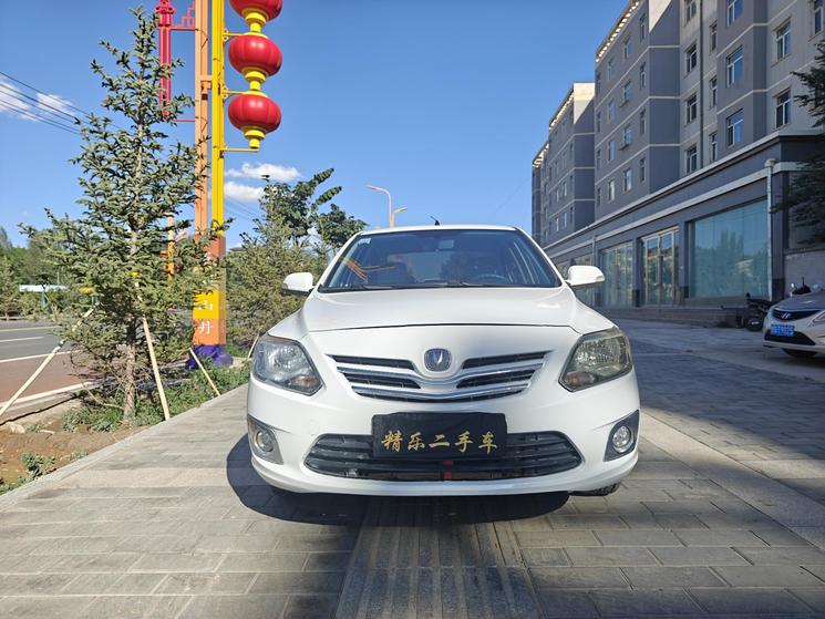 r1024057-changan-alsvin-v3-2015_0