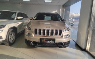 r1024080-jeep-cherokee-2016_0