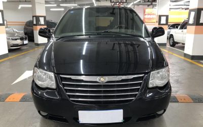 r1024601-chrysler-pacifica-2009_0