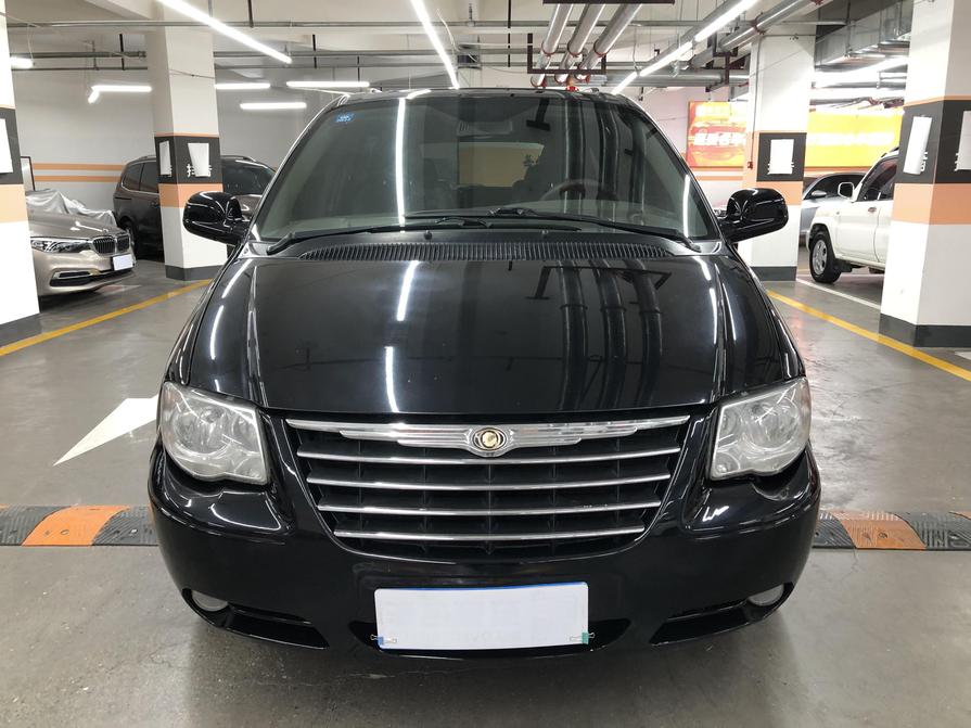 r1024601-chrysler-pacifica-2009_0