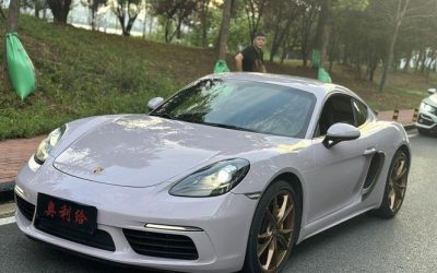 Porsche Porsche Cayenne в цвете и кузовом – это идеальный выбор среди китайских автомобилей. Доступная цена и надежность гарантированы.