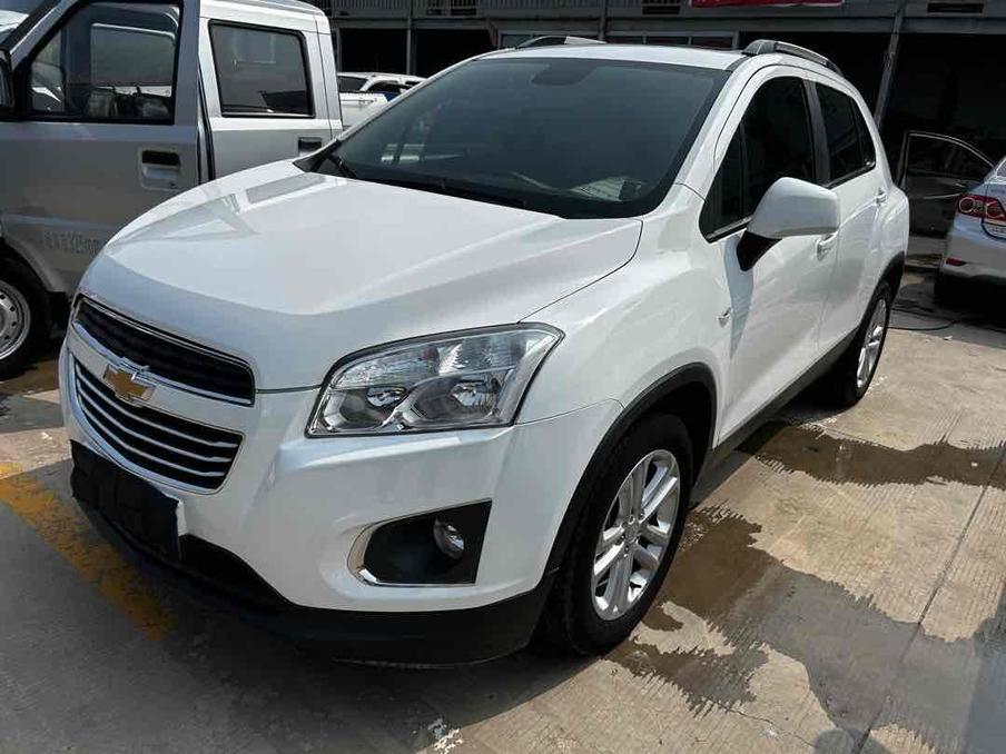 r1022097-chevrolet-trax-2016_0