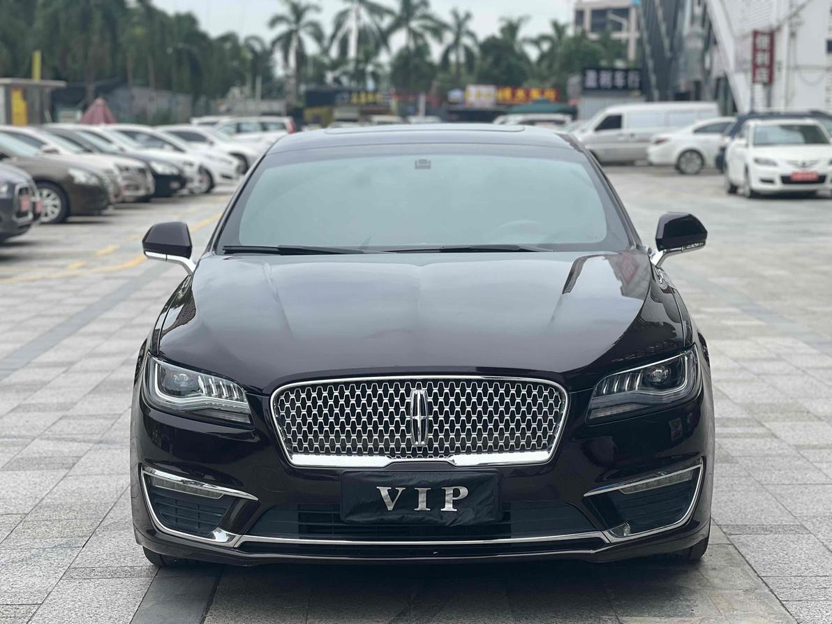 Lincoln Lincoln MKZ в цвете и кузовом – это идеальный выбор среди китайских автомобилей. Доступная цена и надежность гарантированы.