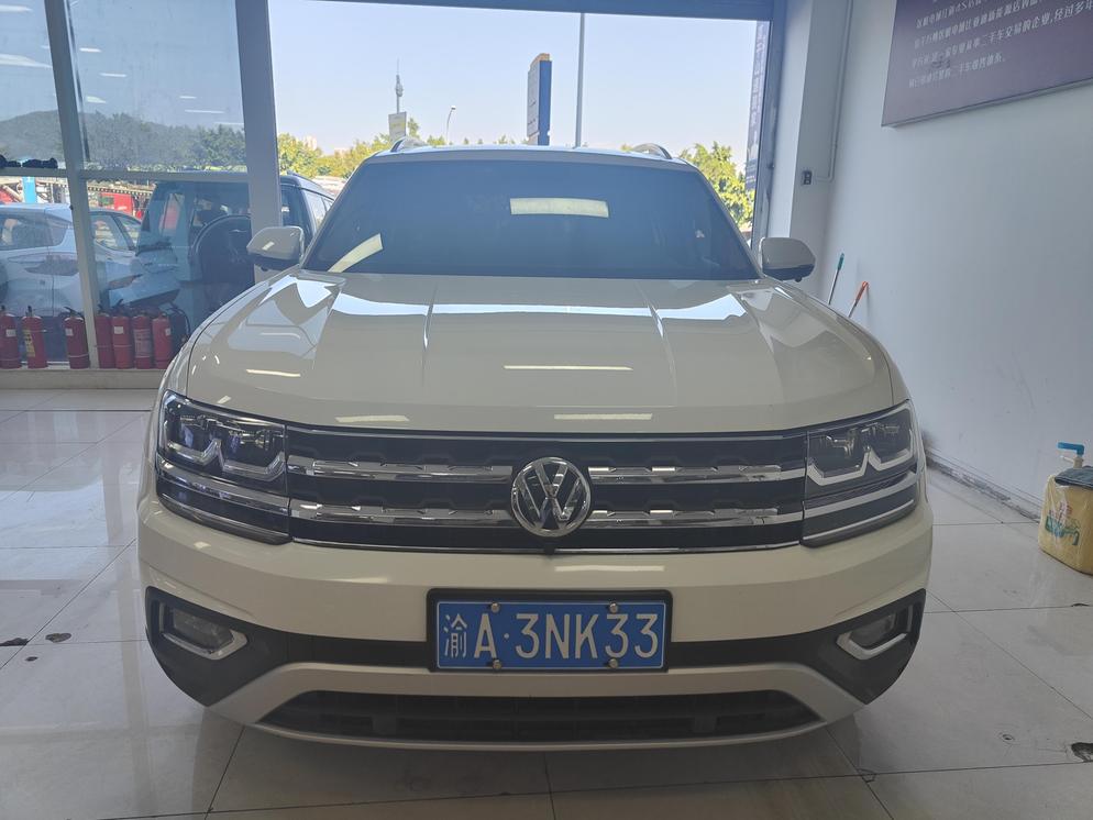 Volkswagen Volkswagen Teramont в цвете и кузовом – это идеальный выбор среди китайских автомобилей. Доступная цена и надежность гарантированы.