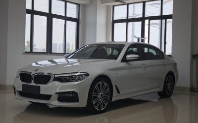 BMW BMW i3 в цвете и кузовом – это идеальный выбор среди китайских автомобилей. Доступная цена и надежность гарантированы.