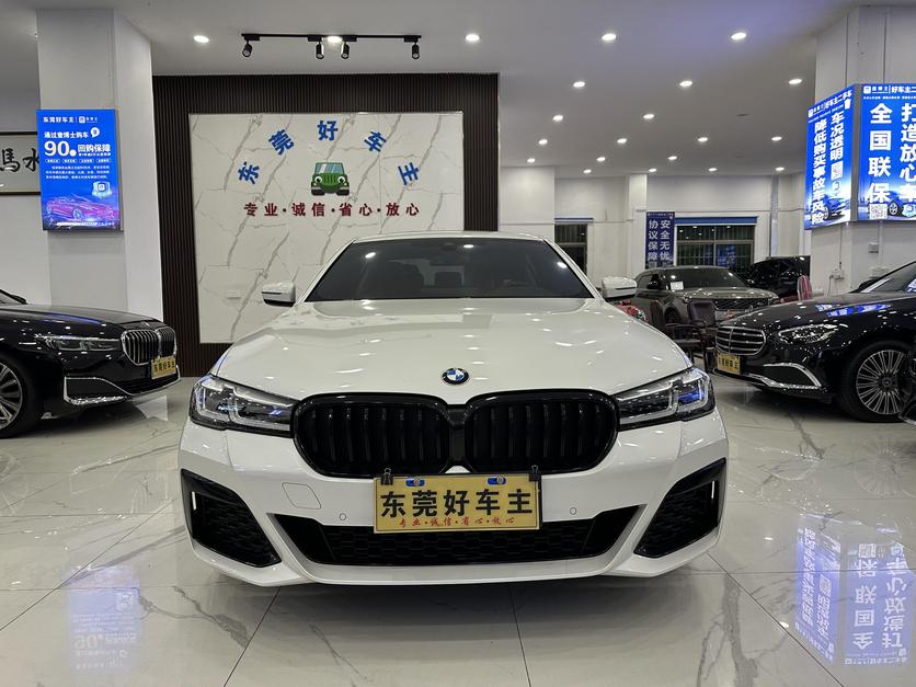BMW BMW 5 Series в цвете и кузовом – это идеальный выбор среди китайских автомобилей. Доступная цена и надежность гарантированы.