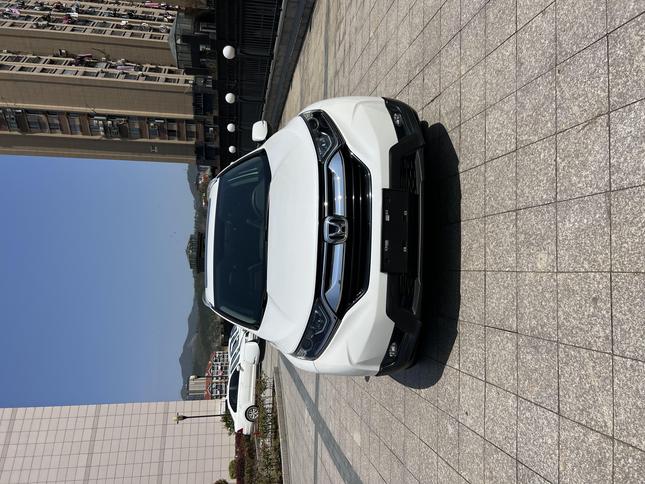 r1022131-honda-cr-v-2018_0
