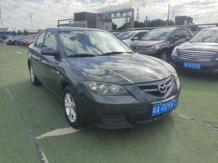 Mazda Mazda 3 в цвете и кузовом – это идеальный выбор среди китайских автомобилей. Доступная цена и надежность гарантированы.