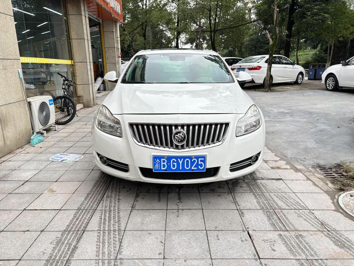 Buick Buick Regal в цвете и кузовом – это идеальный выбор среди китайских автомобилей. Доступная цена и надежность гарантированы.