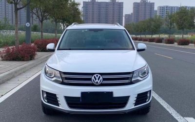 Volkswagen Volkswagen Golf в цвете и кузовом – это идеальный выбор среди китайских автомобилей. Доступная цена и надежность гарантированы.