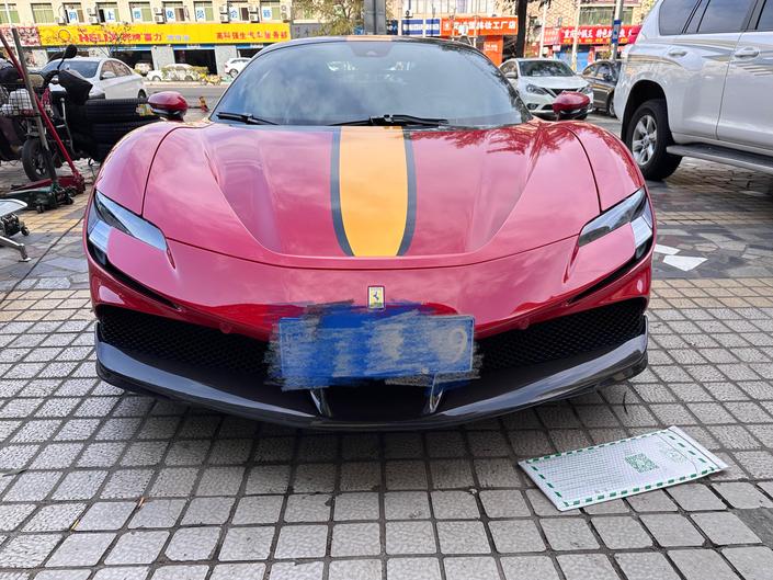 Ferrari Ferrari SF90 в цвете и кузовом – это идеальный выбор среди китайских автомобилей. Доступная цена и надежность гарантированы.