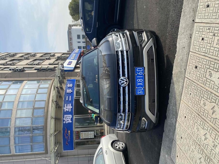 Volkswagen Volkswagen Teramont в цвете и кузовом – это идеальный выбор среди китайских автомобилей. Доступная цена и надежность гарантированы.