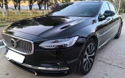 Volvo volvo XC40 recharge в цвете и кузовом – это идеальный выбор среди китайских автомобилей. Доступная цена и надежность гарантированы.
