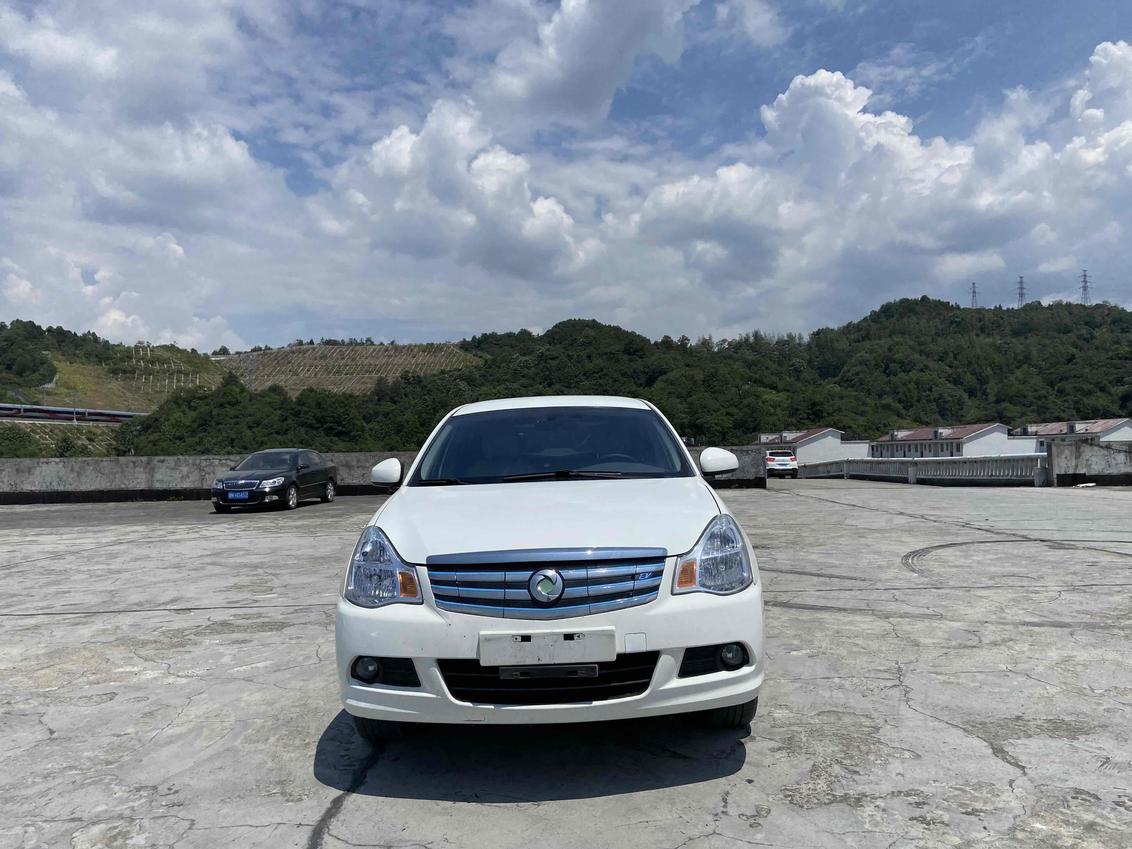 Dongfeng Just For E11K в цвете и кузовом – это идеальный выбор среди китайских автомобилей. Доступная цена и надежность гарантированы.