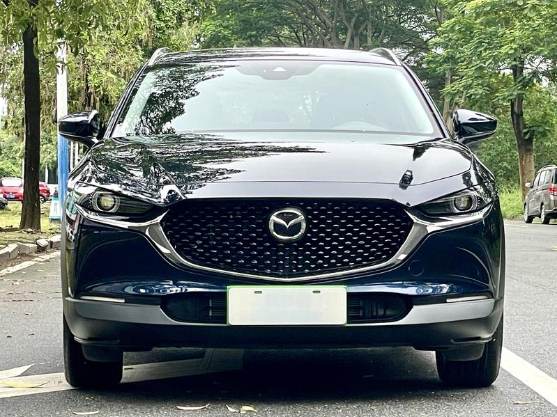 Mazda Mazda CX-30 в цвете и кузовом – это идеальный выбор среди китайских автомобилей. Доступная цена и надежность гарантированы.