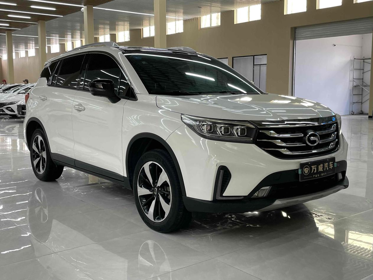 GAC Trumpchi Trumpchi GS4 в цвете и кузовом – это идеальный выбор среди китайских автомобилей. Доступная цена и надежность гарантированы.