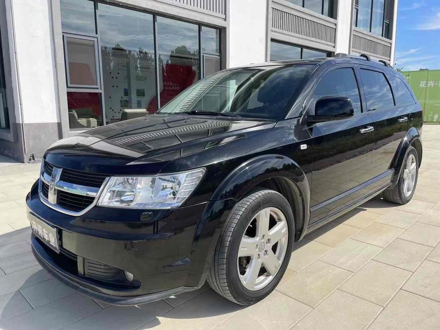 Dodge Dodge Journey в цвете и кузовом – это идеальный выбор среди китайских автомобилей. Доступная цена и надежность гарантированы.