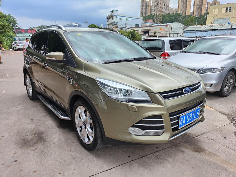 r1022425-ford-kuga-2015_0