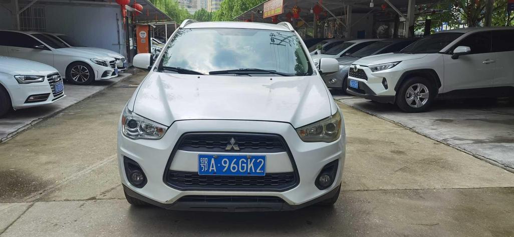 r1022440-mitsubishi-asx-2016_0