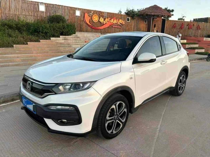 Honda Honda XR-V в цвете и кузовом – это идеальный выбор среди китайских автомобилей. Доступная цена и надежность гарантированы.