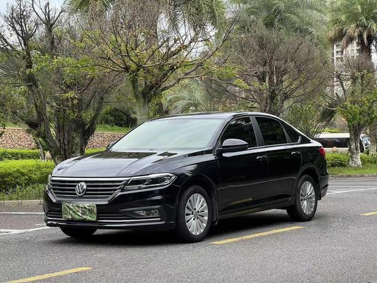 Volkswagen Volkswagen Lavida в цвете и кузовом – это идеальный выбор среди китайских автомобилей. Доступная цена и надежность гарантированы.