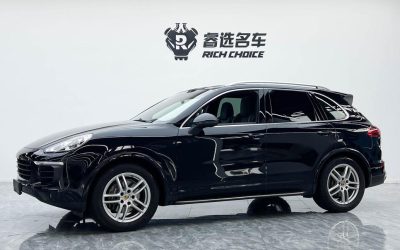 r1022472-porsche-cayenne-2016_0