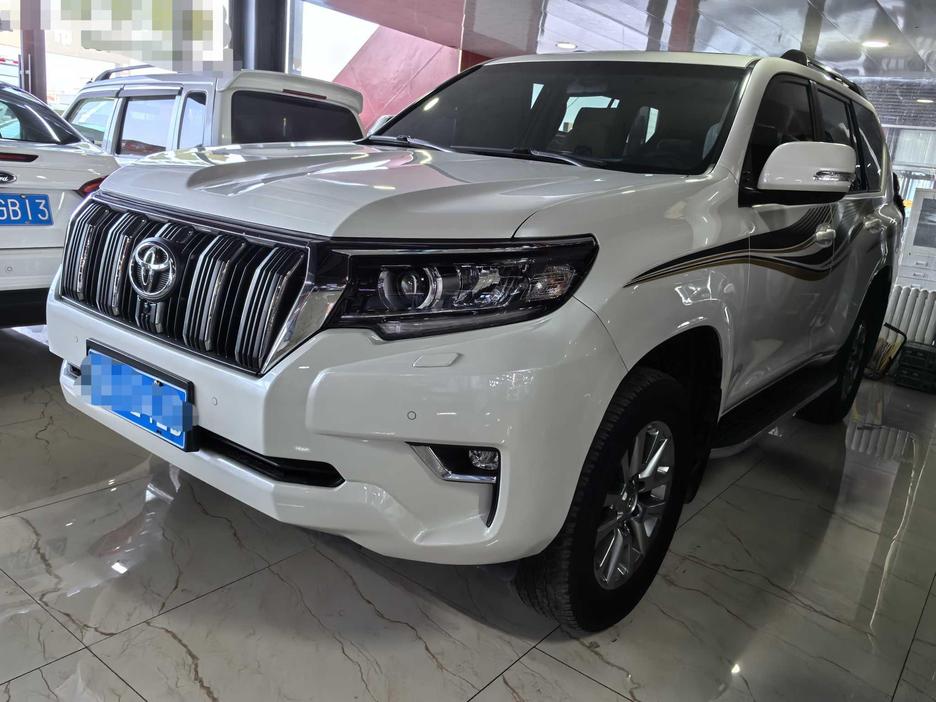 Toyota Toyota Prado в цвете и кузовом – это идеальный выбор среди китайских автомобилей. Доступная цена и надежность гарантированы.