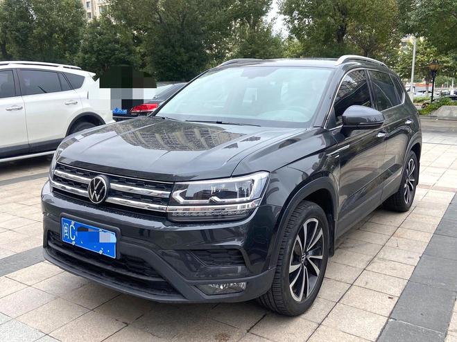 Volkswagen Volkswagen Tharu в цвете и кузовом – это идеальный выбор среди китайских автомобилей. Доступная цена и надежность гарантированы.
