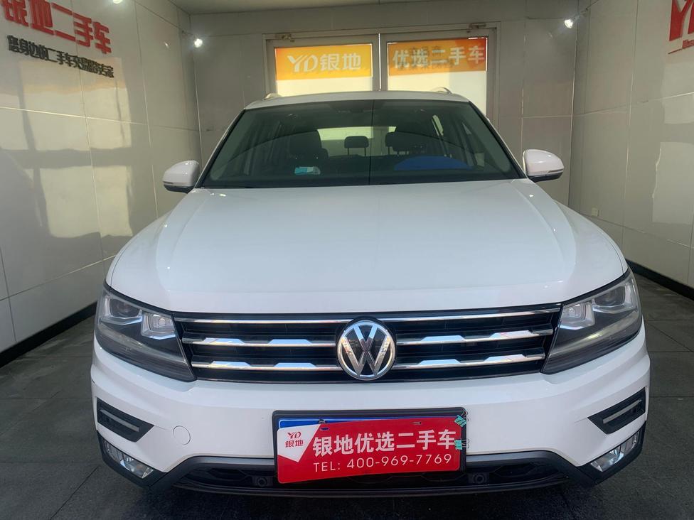 Volkswagen Volkswagen Tiguan L в цвете и кузовом – это идеальный выбор среди китайских автомобилей. Доступная цена и надежность гарантированы.