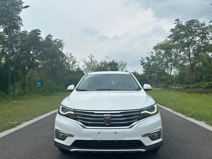 r1022543-roewe-rx5-2017_0