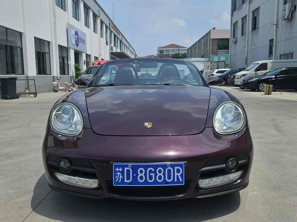 Porsche Porsche Boxster в цвете и кузовом – это идеальный выбор среди китайских автомобилей. Доступная цена и надежность гарантированы.