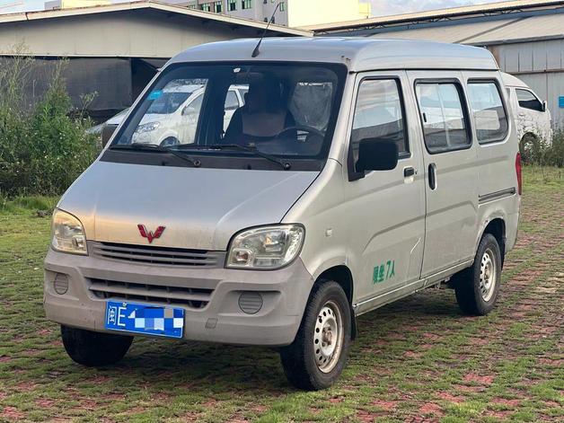 WuLing Wuling Sunshine в цвете и кузовом – это идеальный выбор среди китайских автомобилей. Доступная цена и надежность гарантированы.