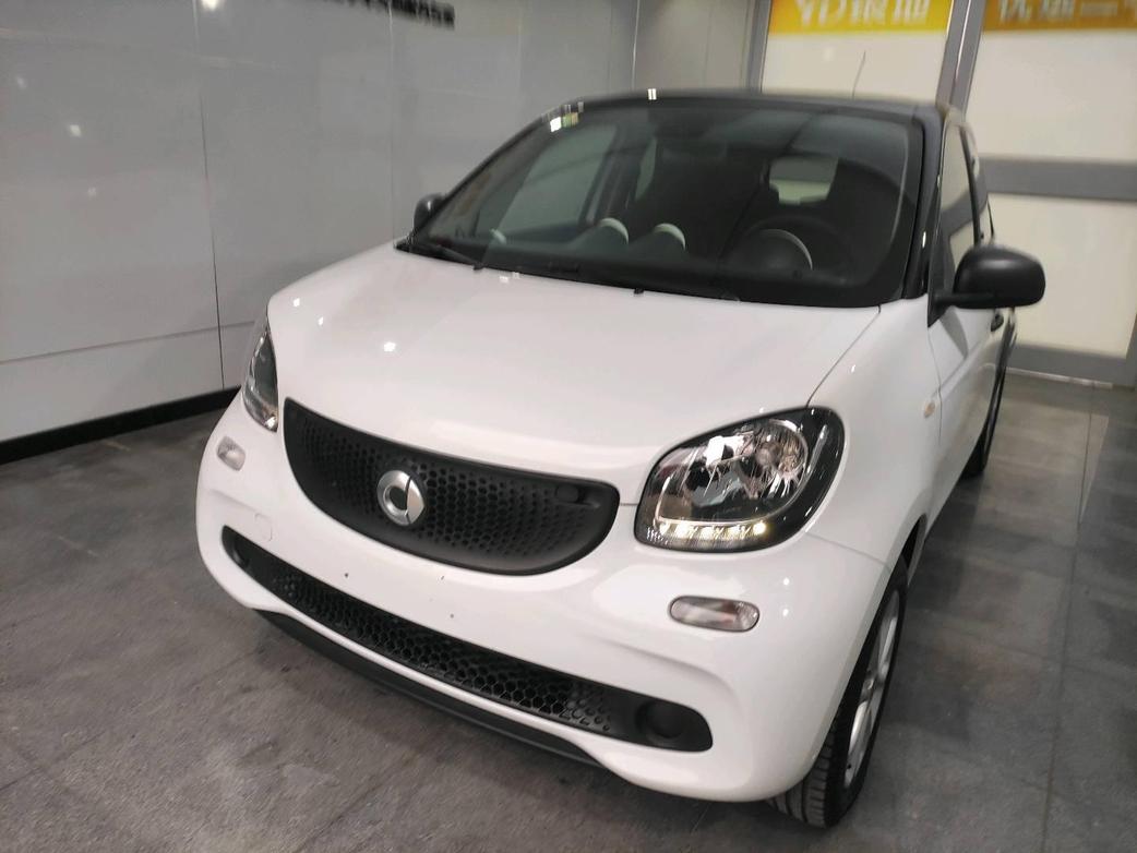 r1022633-smart-forfour-2018_0