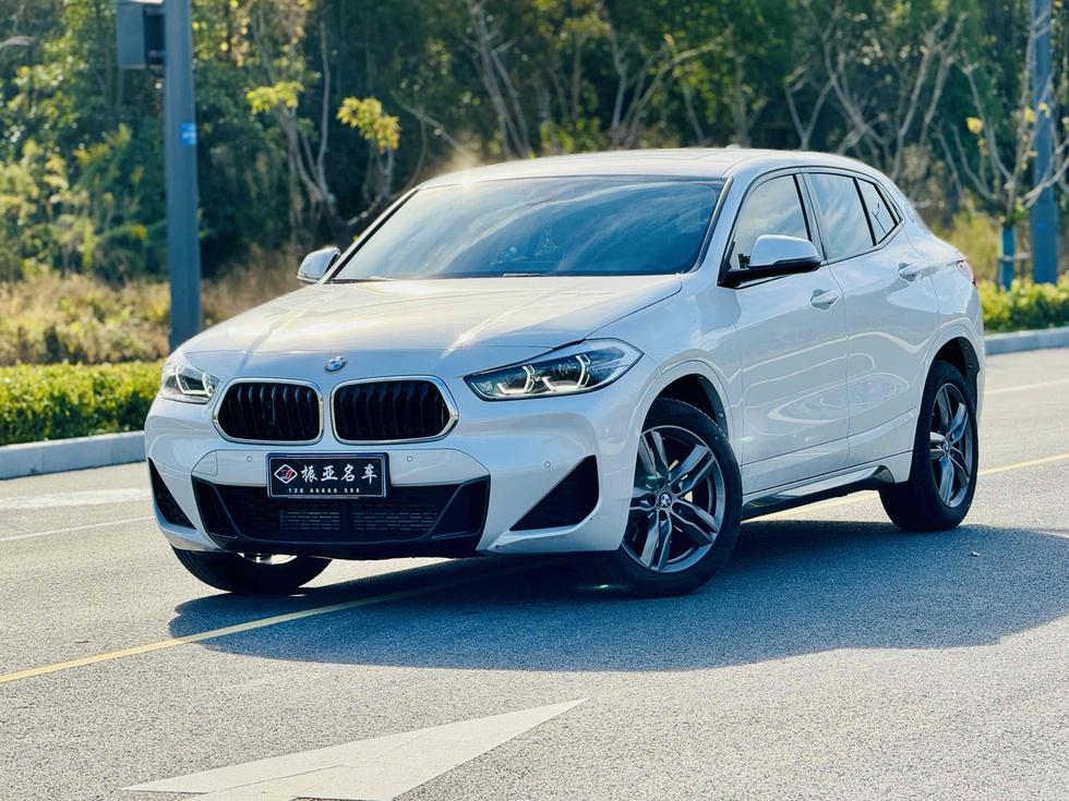 BMW BMW X2 в цвете и кузовом – это идеальный выбор среди китайских автомобилей. Доступная цена и надежность гарантированы.