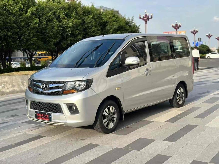 JAC Refine JAC Refine M3 в цвете и кузовом – это идеальный выбор среди китайских автомобилей. Доступная цена и надежность гарантированы.