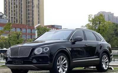 r1022732-bentley-bentayga-2017_0