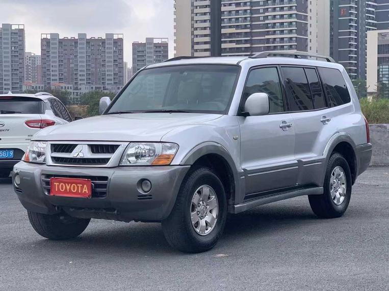 r1022763-mitsubishi-pajero-2007_0