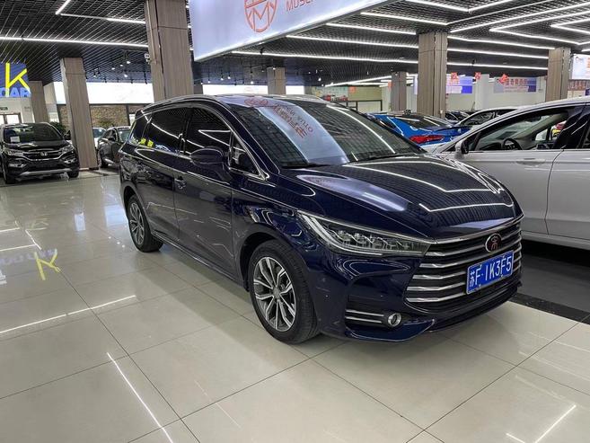 BYD BYD Song MAX в цвете и кузовом – это идеальный выбор среди китайских автомобилей. Доступная цена и надежность гарантированы.
