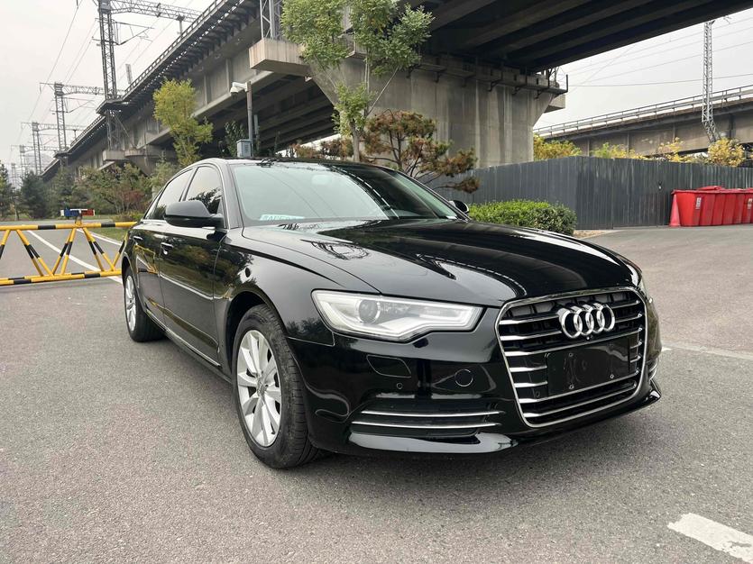 Audi Audi A6L в цвете и кузовом – это идеальный выбор среди китайских автомобилей. Доступная цена и надежность гарантированы.