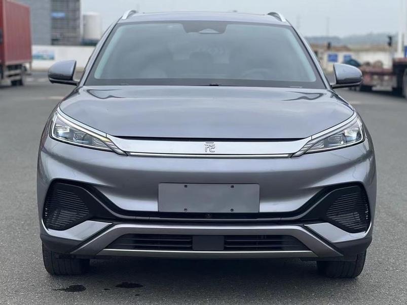 BYD BYD Yuan PLUS в цвете и кузовом – это идеальный выбор среди китайских автомобилей. Доступная цена и надежность гарантированы.