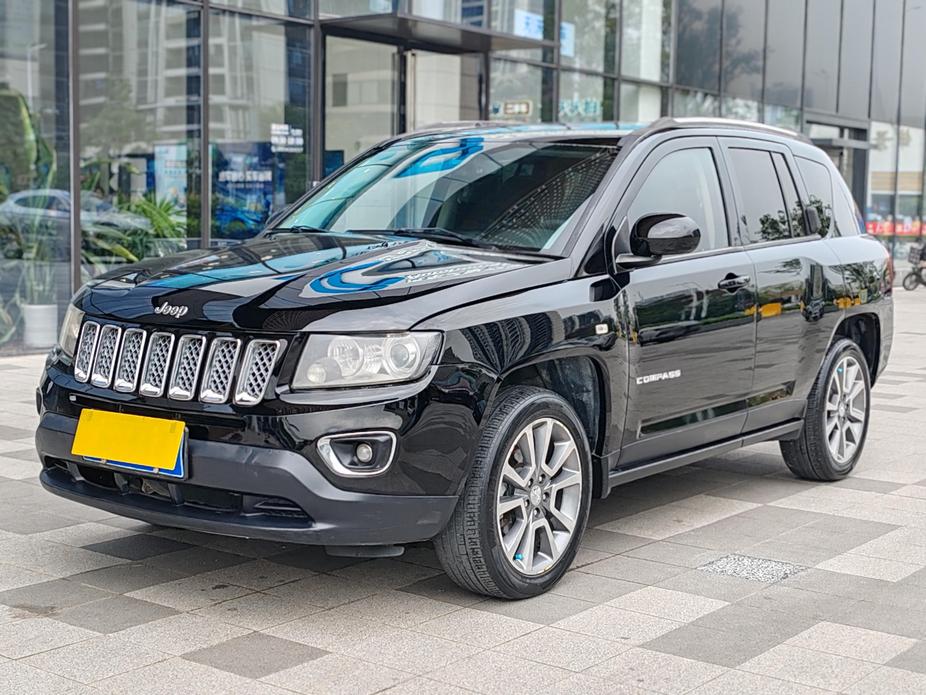 Jeep Jeep Compass в цвете и кузовом – это идеальный выбор среди китайских автомобилей. Доступная цена и надежность гарантированы.