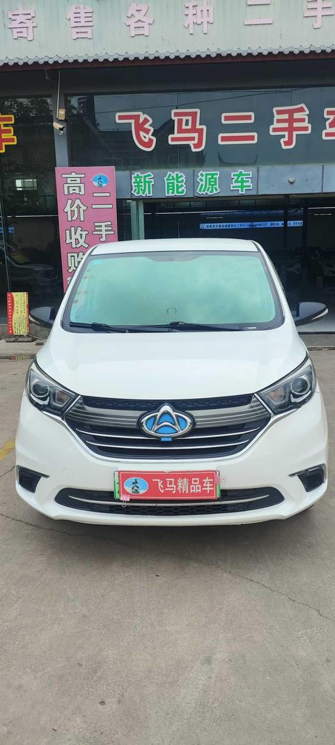 Changan Kaicene Changan Kaicheng Oshan A600 в цвете и кузовом – это идеальный выбор среди китайских автомобилей. Доступная цена и надежность гарантированы.