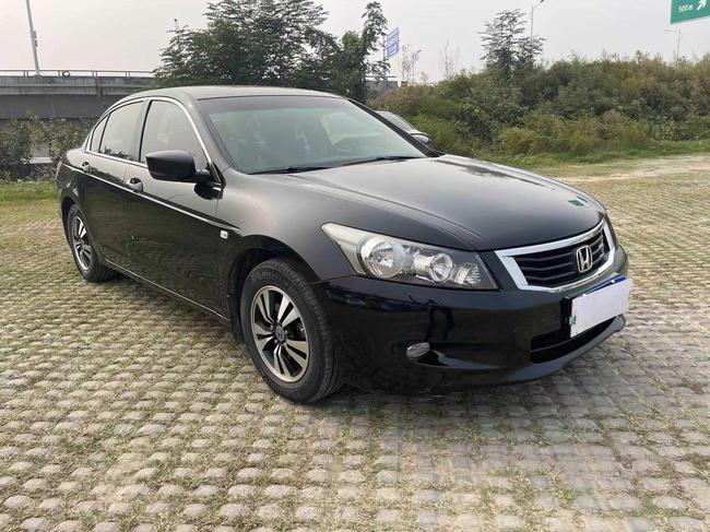 r1022860-honda-accord-2010_0