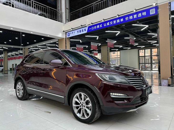 Lincoln Lincoln MKC в цвете и кузовом – это идеальный выбор среди китайских автомобилей. Доступная цена и надежность гарантированы.