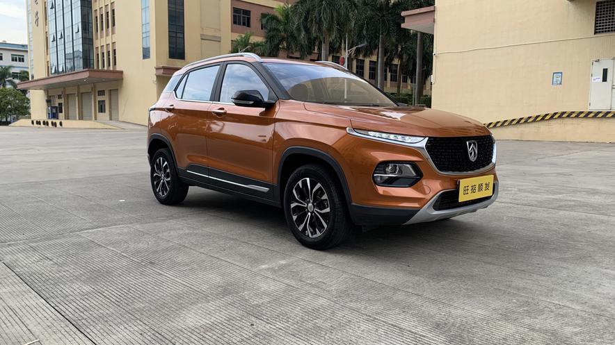 Baojun Baojun 510 в цвете и кузовом – это идеальный выбор среди китайских автомобилей. Доступная цена и надежность гарантированы.