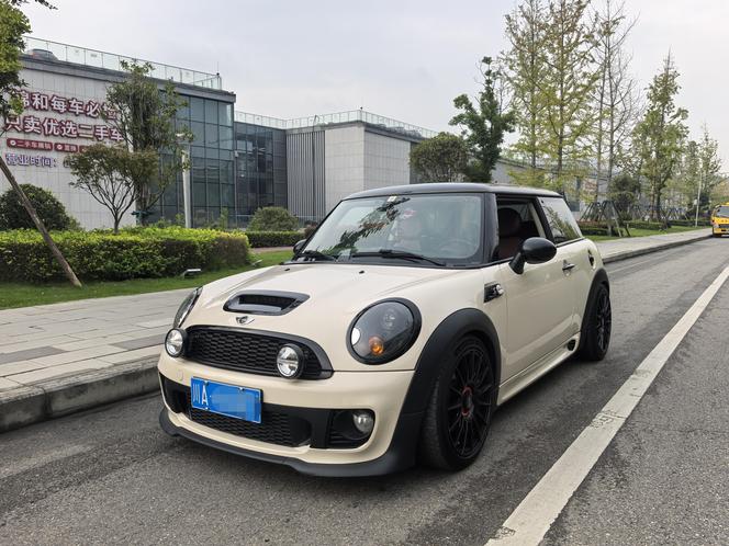 r1022933-mini-2013_0